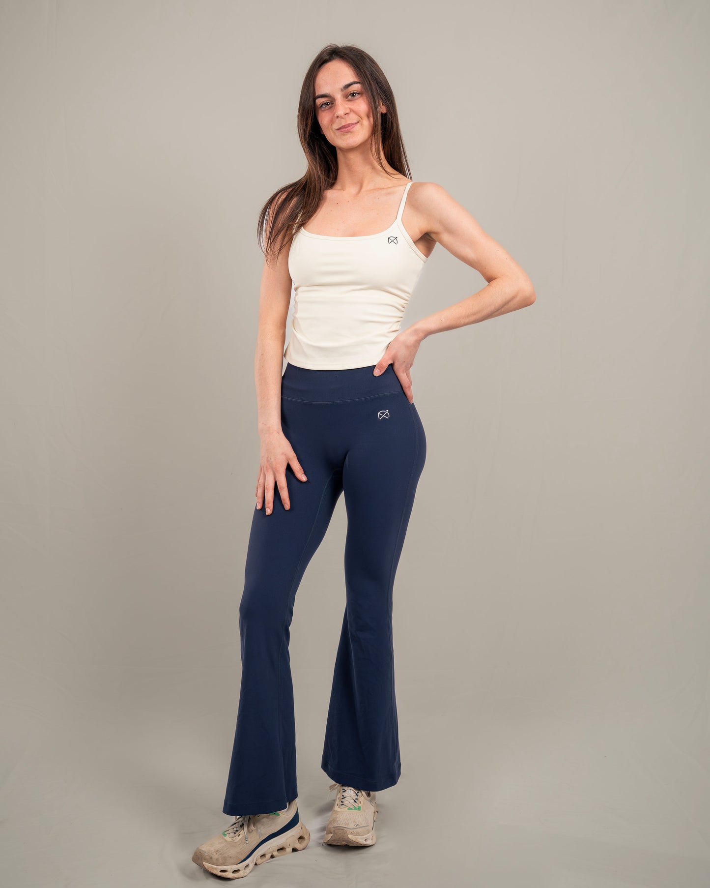 CloudMove Flared Leggings - short