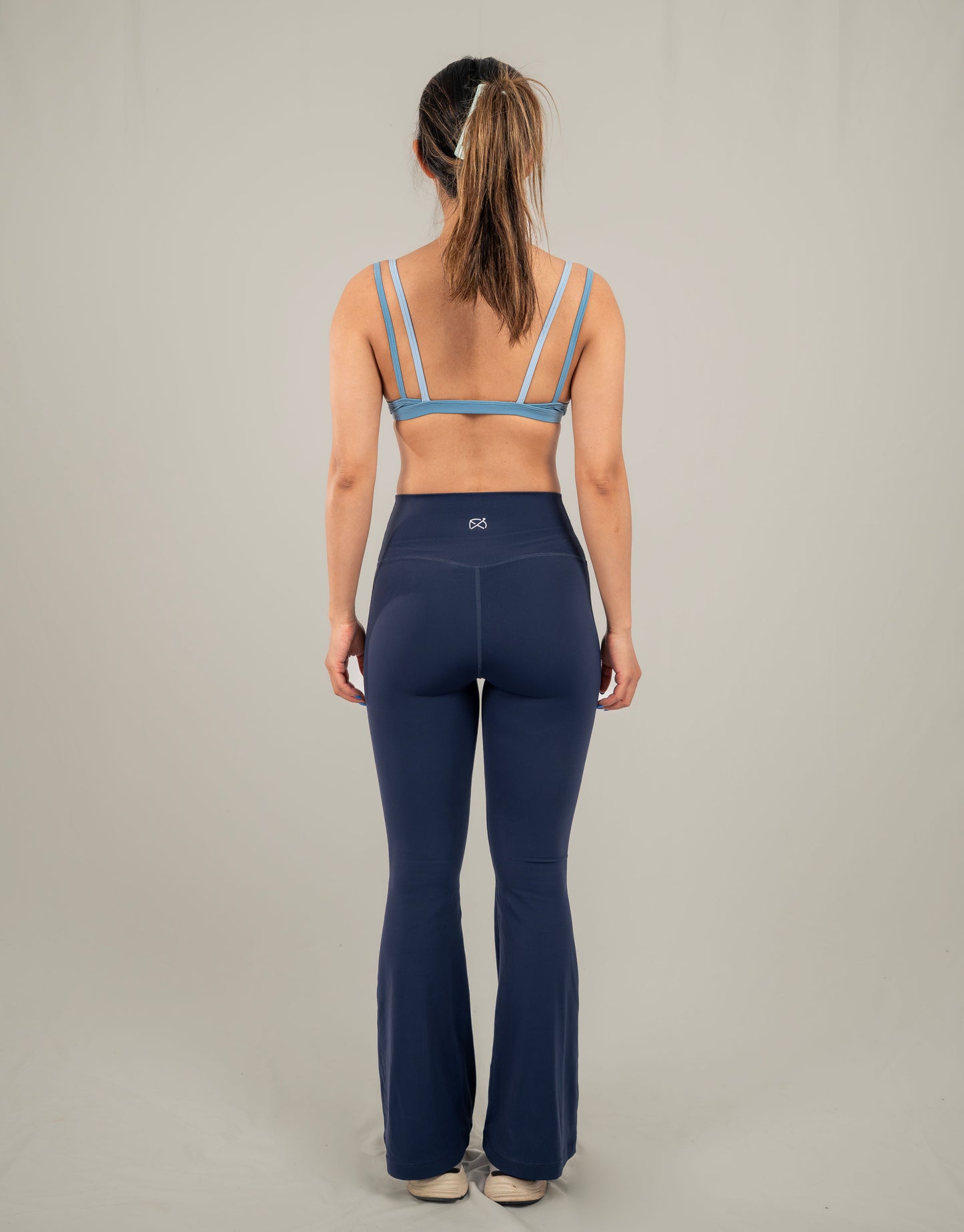 CloudMove Flared Leggings - short