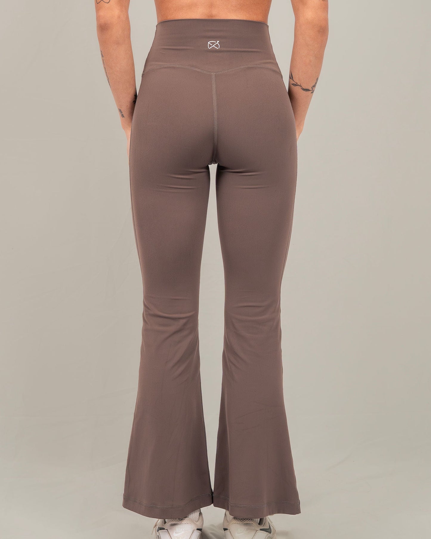 CloudMove Flared Leggings - short